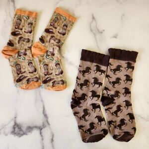 Yo Sox mustang horse cowboy western bundle of 2 cowgirl rodeo Texas M